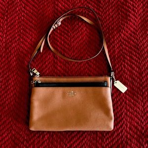 Coach Crossbody Purse with Black Popup Pouch
